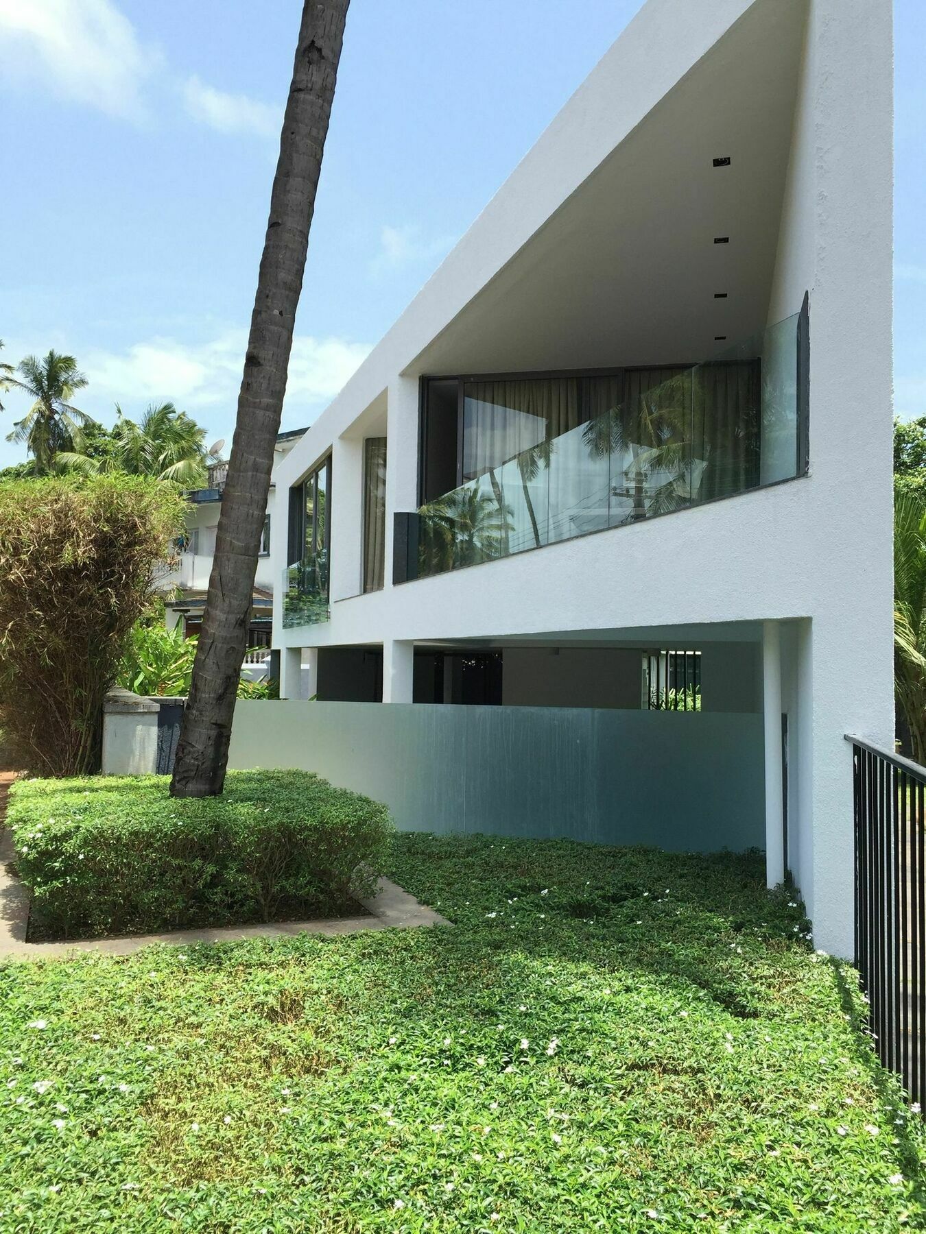 Calem Grove Hotel Candolim Exterior foto